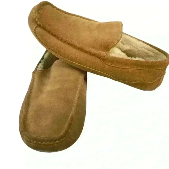 UGG ASCOT chestnut color, suede warm, cozy wool rubber bottom slipper, SIZE 11 - Picture 4 of 9
